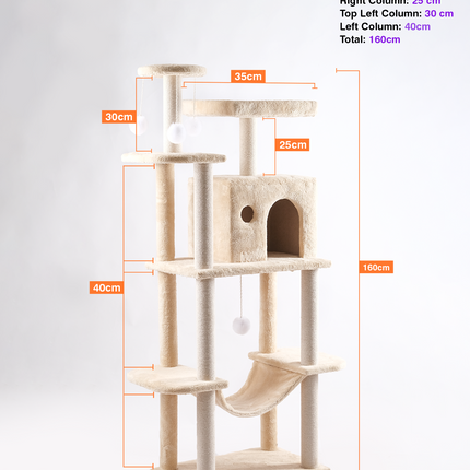 منصة شجرة القطط مع خدوش داخلية وأعمدة كبيرة