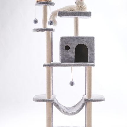 منصة شجرة القطط مع خدوش داخلية وأعمدة كبيرة