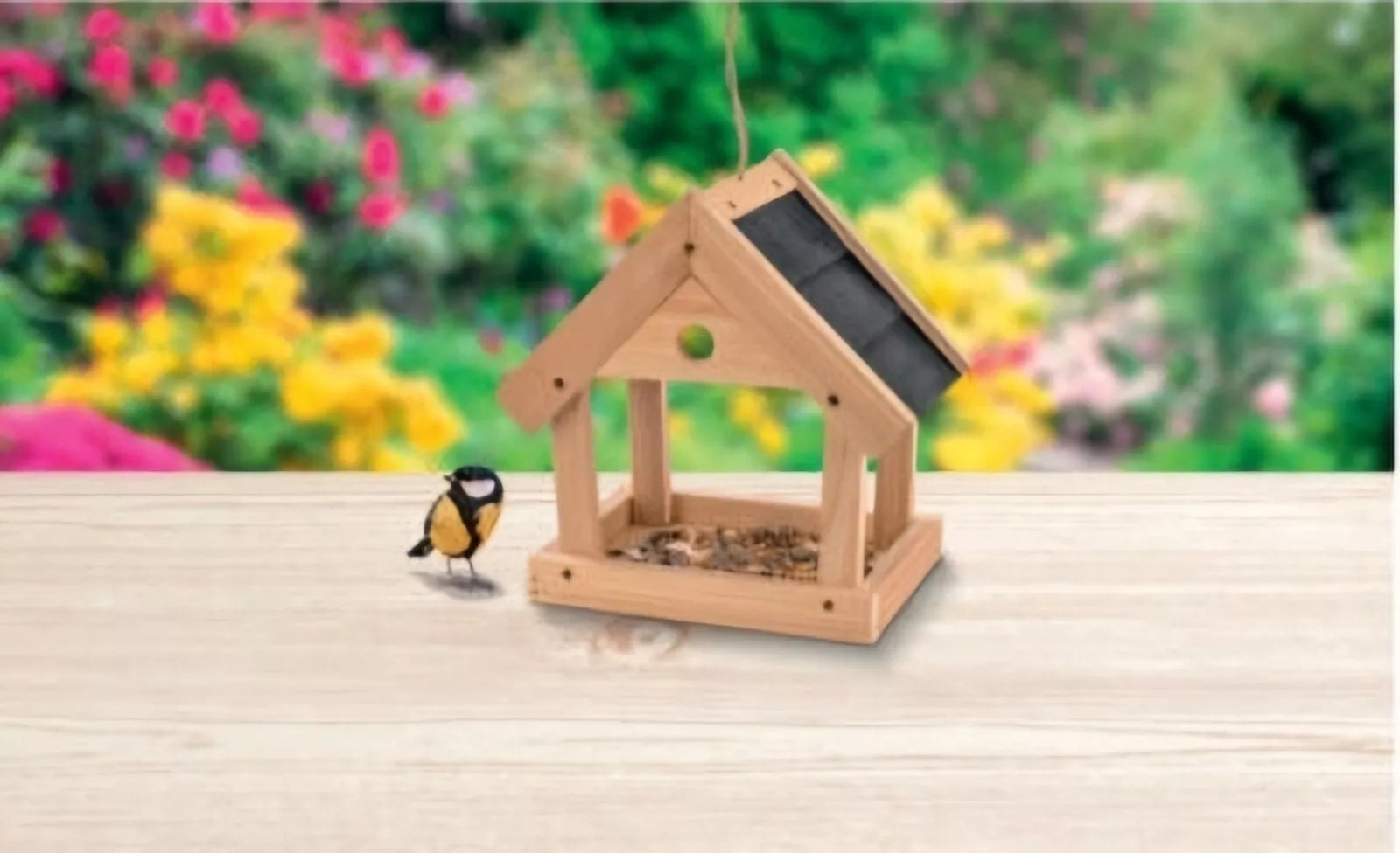 Crelando wooden hanging bird feeder diy
