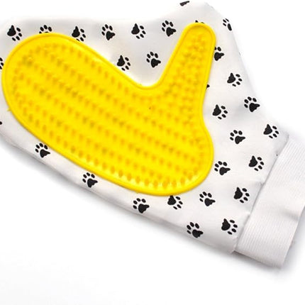 Ziggy Pupps Dog and cat Pet Grooming Glove Silicone Hair Removal Mitt for Dogs And Cats
